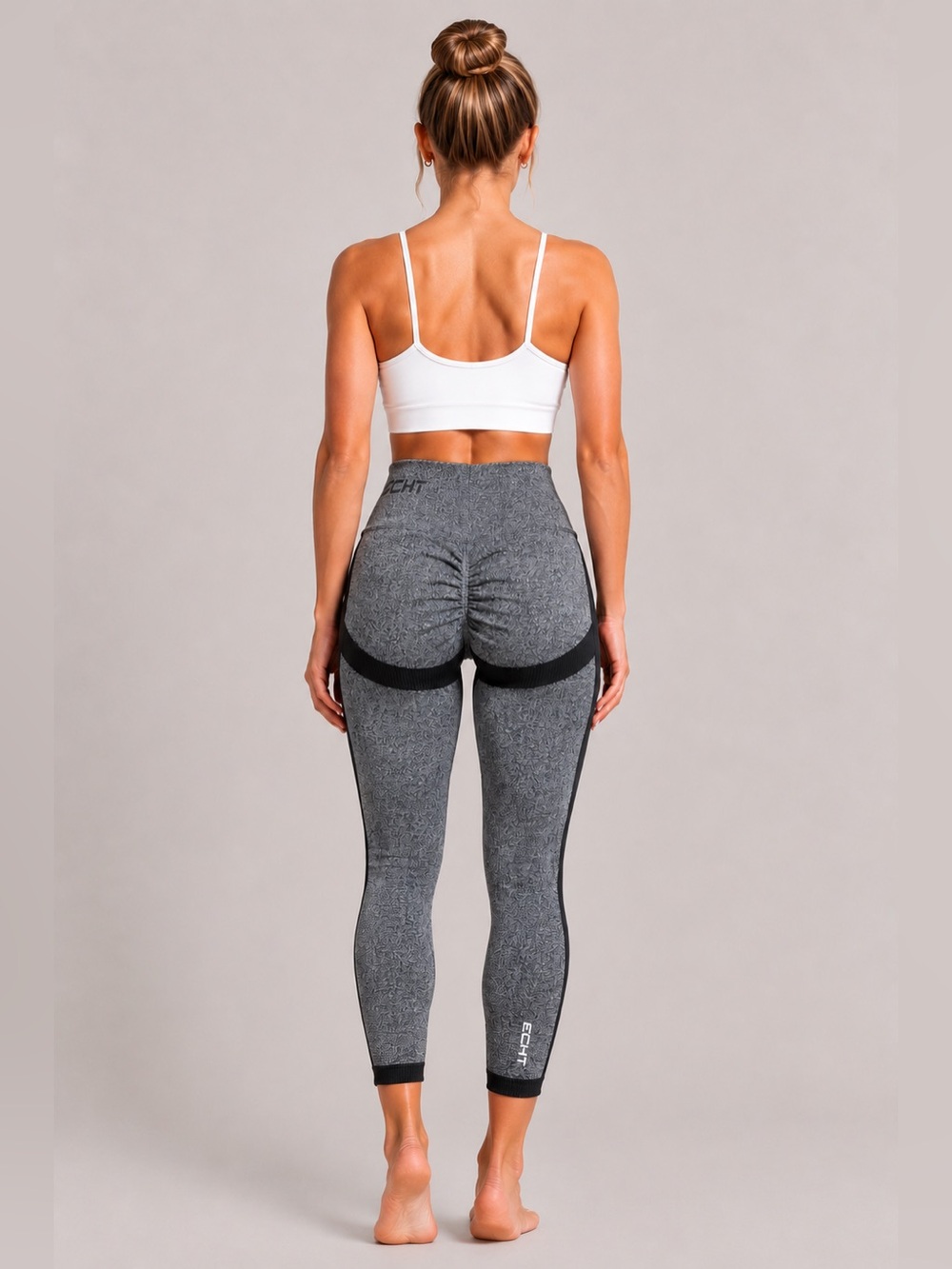 ECHT Leggings Sz Medium Scrunch Behind Seamless Gray Black High Rise Waist Gym M